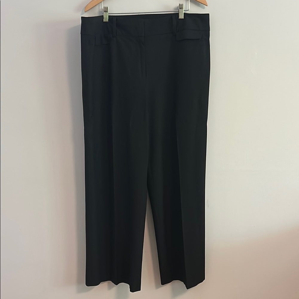 LOFT Black Ankle Cropped Pants